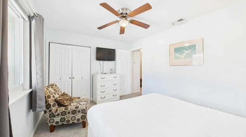 23 of 49 - 132 W Leslie Lane, Panama City Beach, FL
