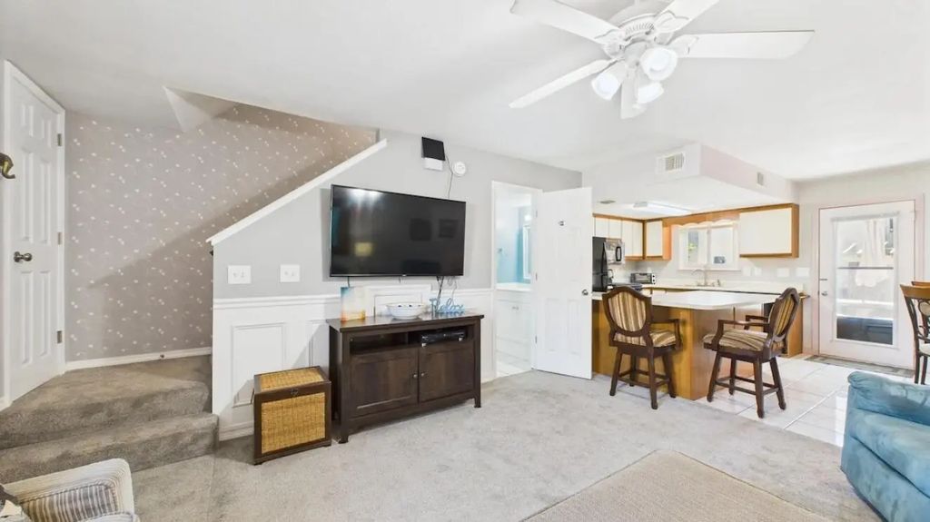6 of 49 - 132 W Leslie Lane, Panama City Beach, FL