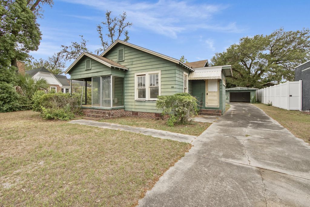 209 N Cove Boulevard, Panama City
