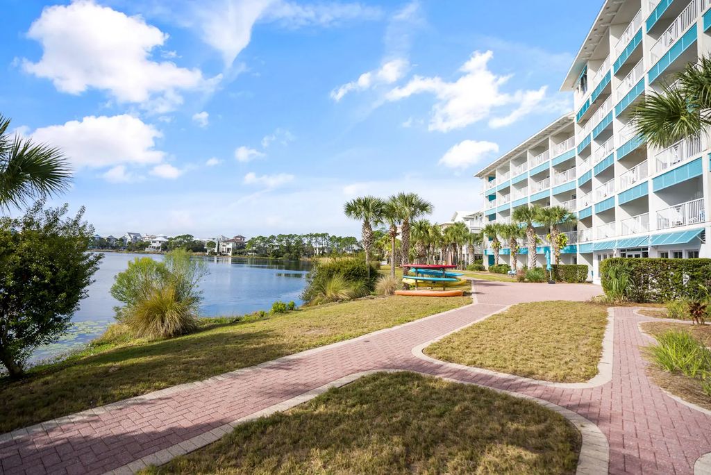 33 of 59 - 114 Carillon Market Street 402, Panama City Beach, FL