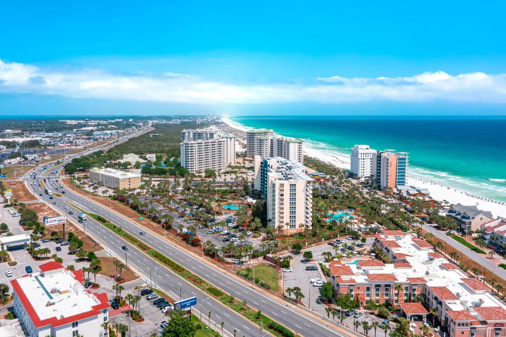 23 of 27 - 1751 Scenic Highway 98 305, Destin, FL