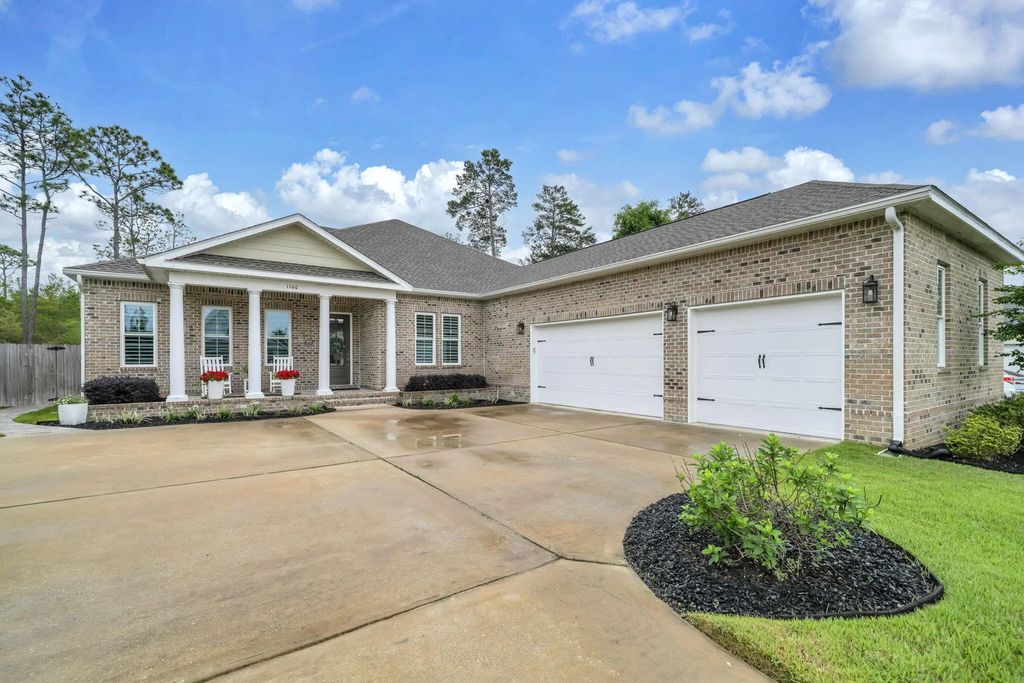 1166 Deer Moss Loop, Niceville