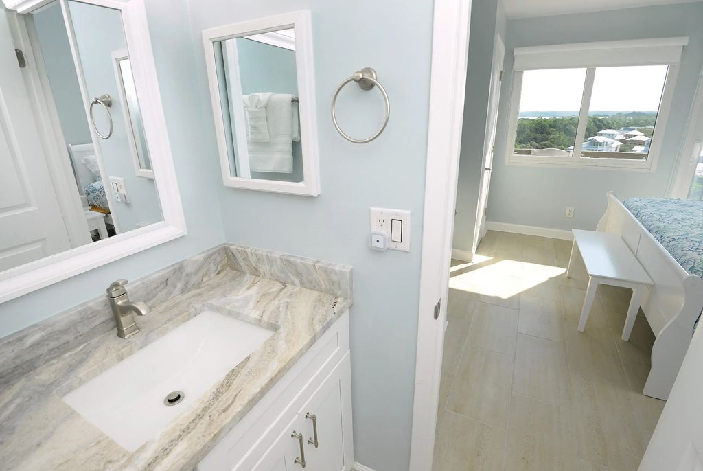 17 of 48 - 23223 Front Beach Road # 733, Panama City Beach, FL