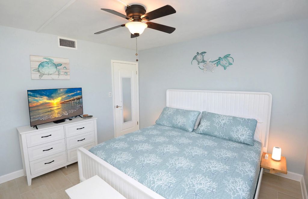 20 of 48 - 23223 Front Beach Road # 733, Panama City Beach, FL
