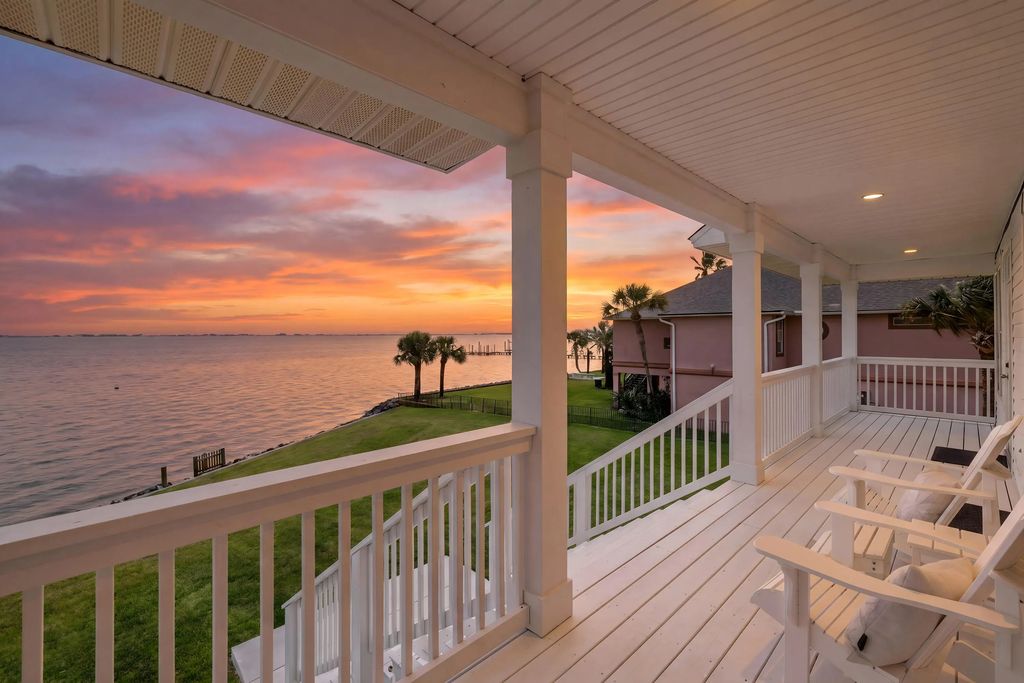 2005 Jessica Way, Navarre
