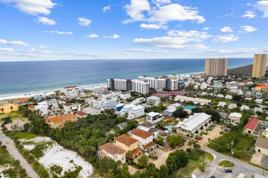 11 of 110 - 134 Sandtrap Road, Miramar Beach, FL