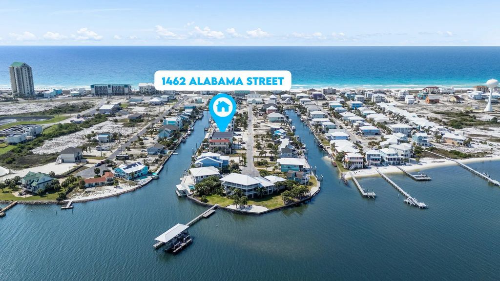 1462 Alabama Street, Navarre