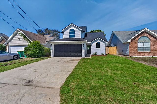 Photo of Listing #1002251