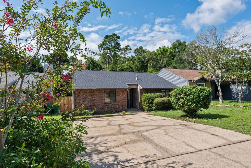 115 Cedar Ridge Way, Niceville
