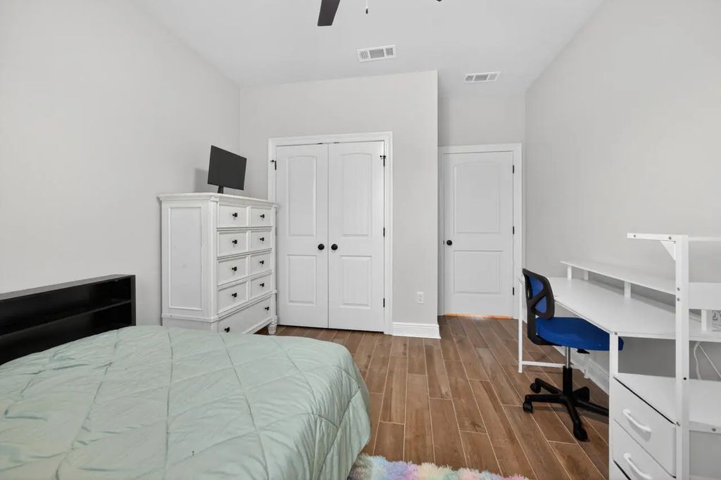 31 of 82 - 155 Lumen Loop, Freeport, FL