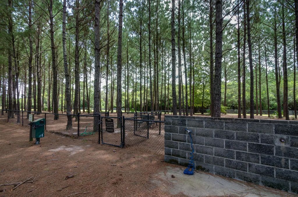 76 of 82 - 155 Lumen Loop, Freeport, FL