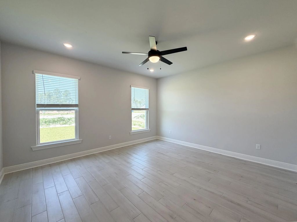 8 of 15 - 230 Natureview Way, Freeport, FL