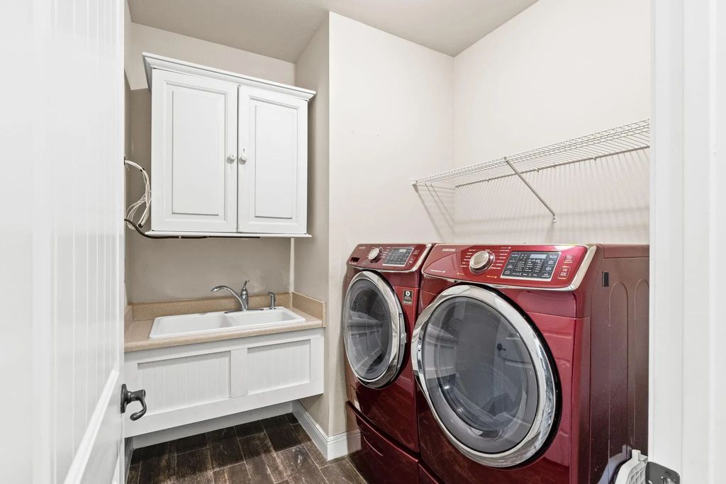 39 of 75 - 48 Madiera Drive, Freeport, FL