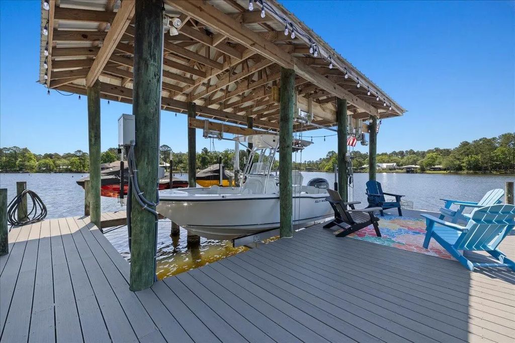 41 of 69 - 103 W Bayou Forest Drive, Freeport, FL