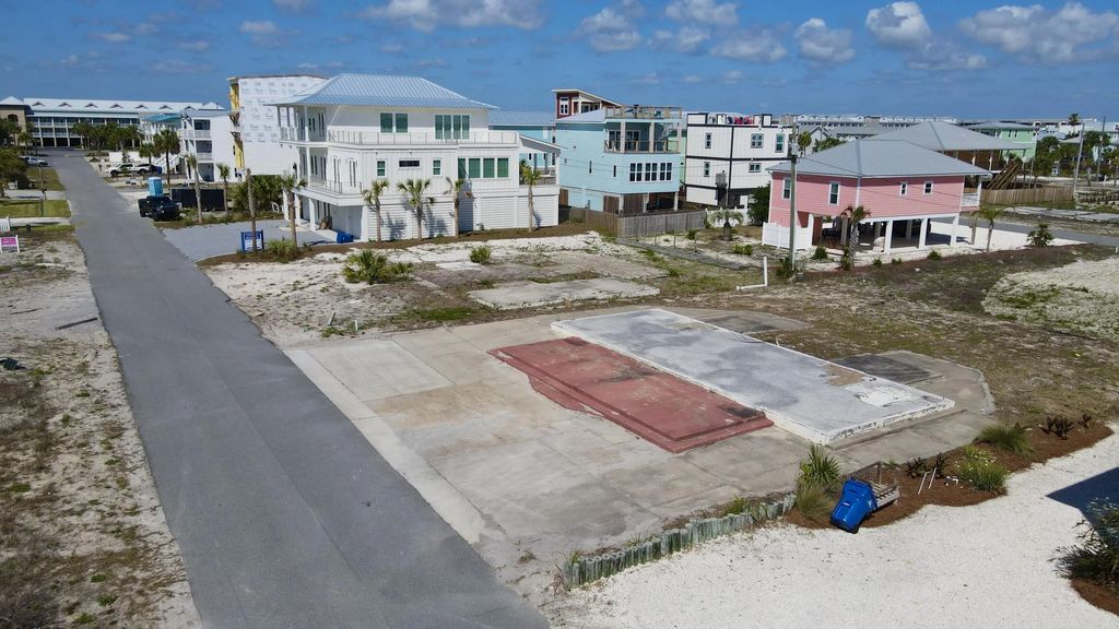 4 of 8 - 117 41st Street, Mexico Beach, FL
