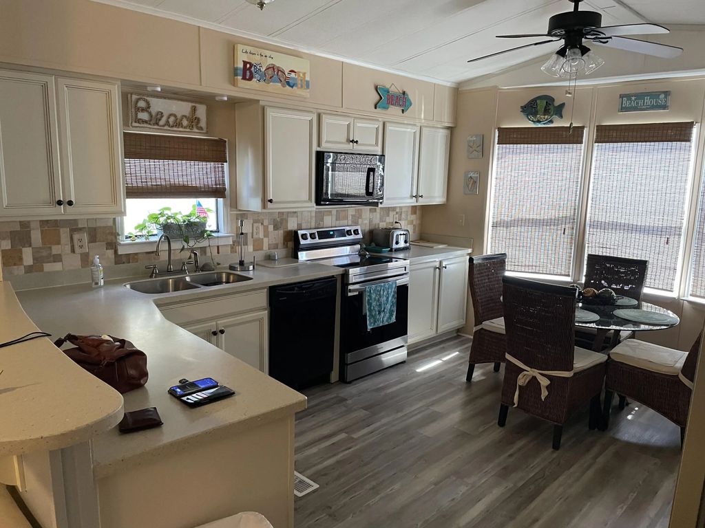 5 of 18 - 14806 Front Beach Road 74, Panama City Beach, FL