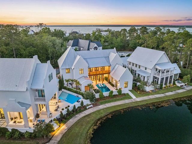 Photo of Listing #1008321