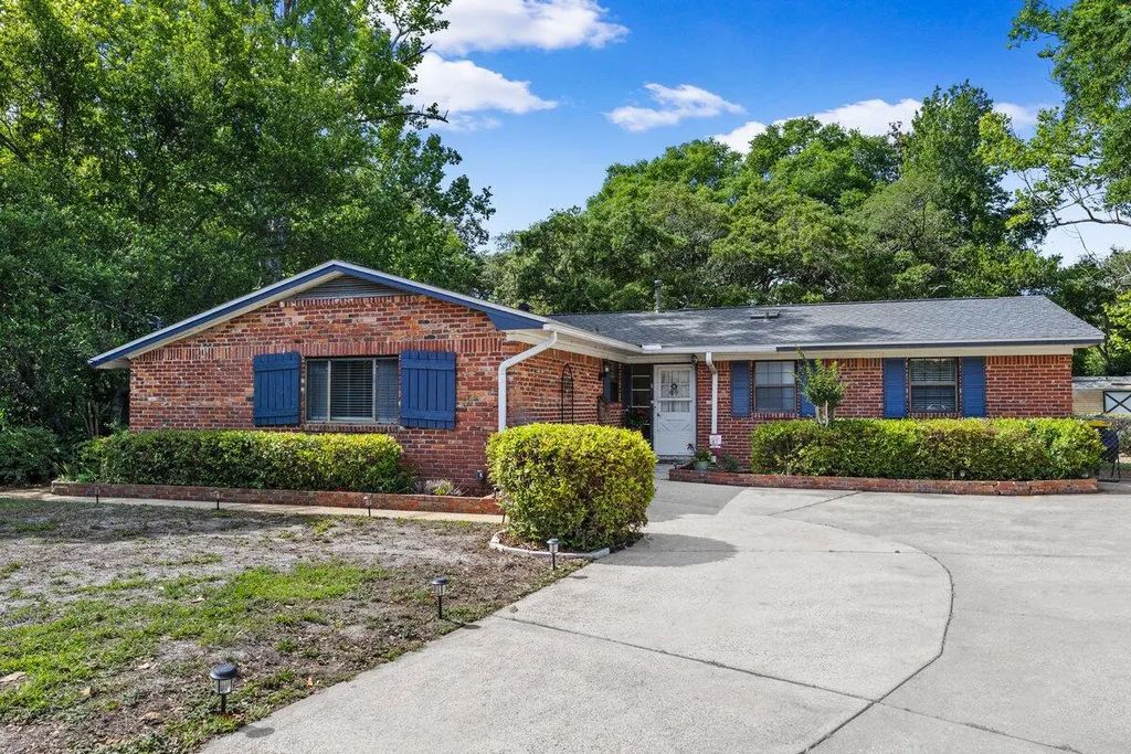 8 Ne Fulmar Court, Fort Walton Beach