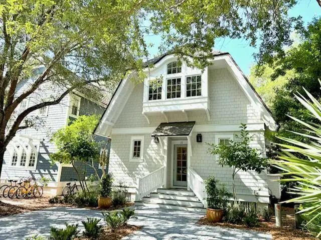 Photo of Listing #1005436