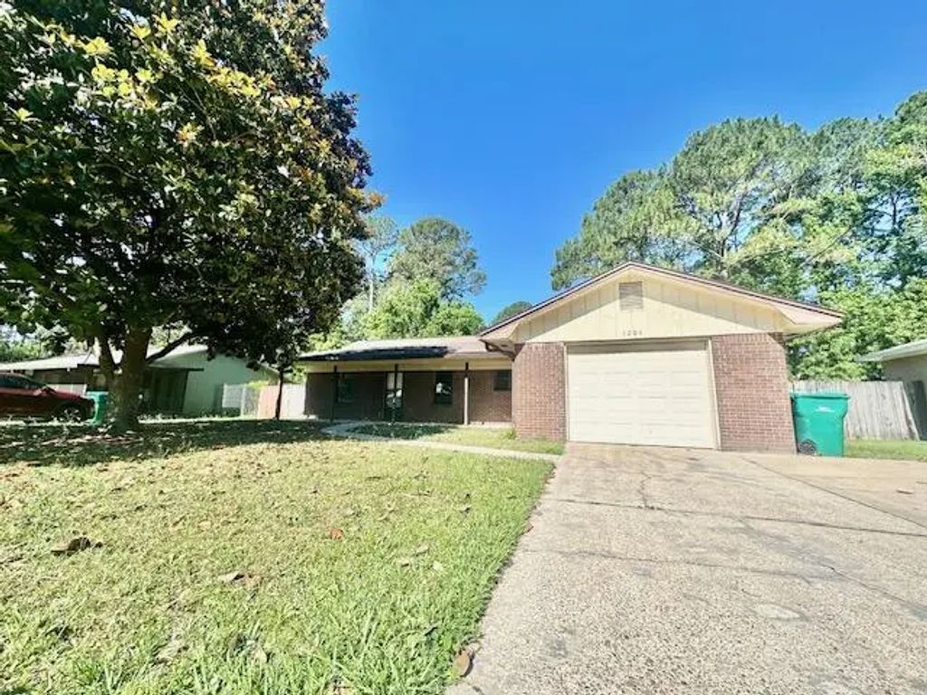 1204 Thomason Drive, Fort Walton Beach