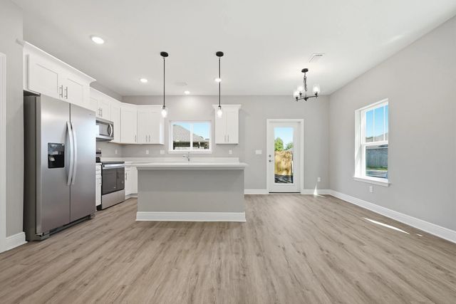 Photo of Listing #1002711