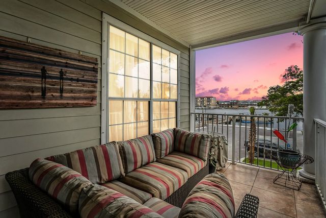 Photo of Listing #1004020