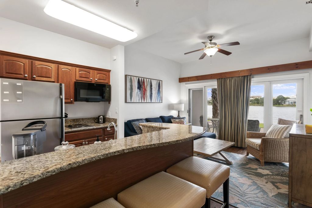 11 of 18 - 114 Carillon Market Street Unit 102, Panama City Beach, FL