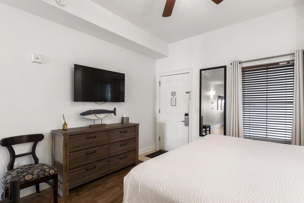 2 of 18 - 114 Carillon Market Street Unit 102, Panama City Beach, FL