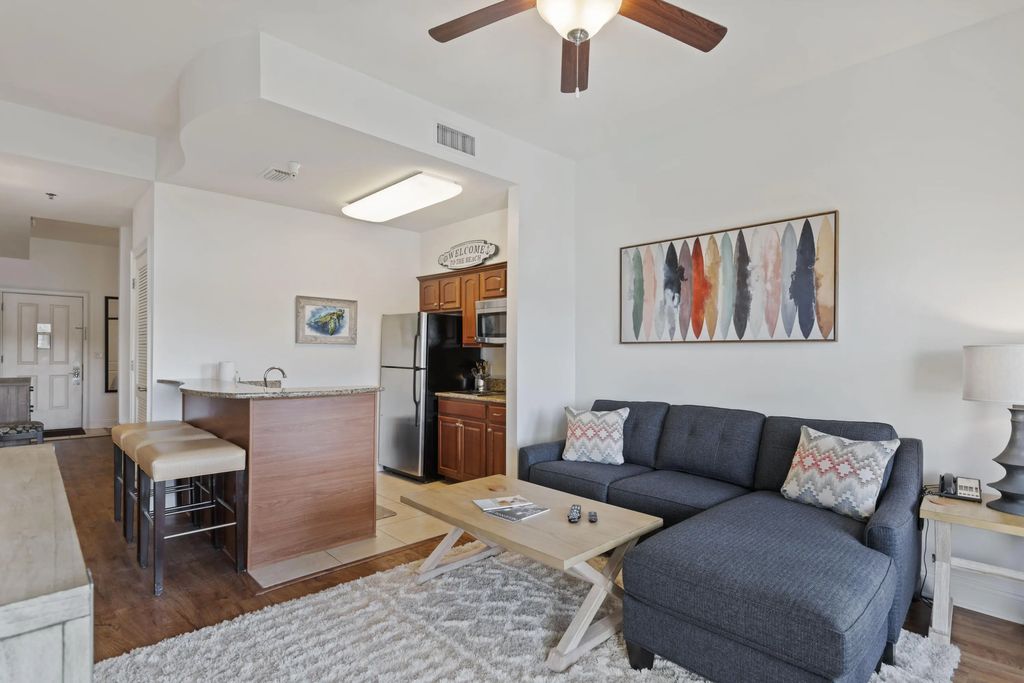 9 of 18 - 114 Carillon Market Street Unit 102, Panama City Beach, FL