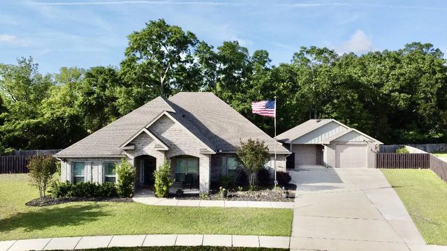 Photo of Listing #1002943