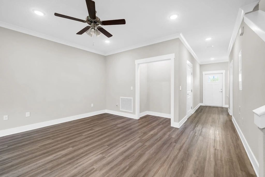 4 of 38 - 350 Date Palm Lane Savannah, Freeport, FL