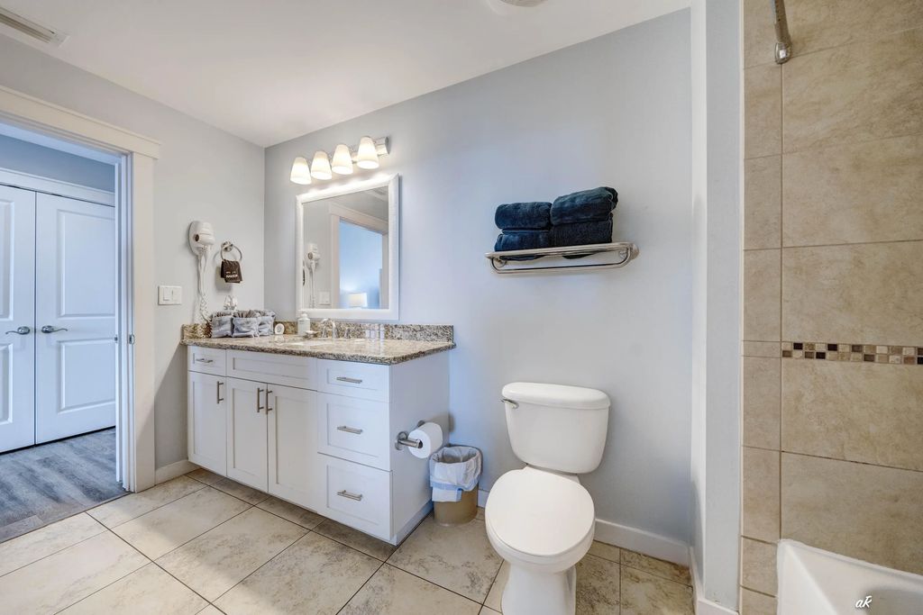 2 of 37 - 15100 Front Beach Road 1701, Panama City Beach, FL