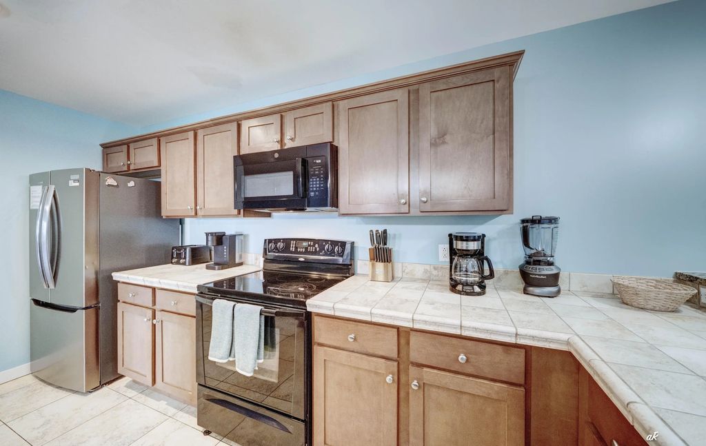 9 of 37 - 15100 Front Beach Road 1701, Panama City Beach, FL