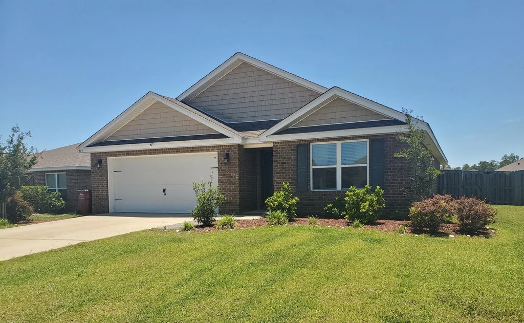 809 Moorhen Way, Crestview