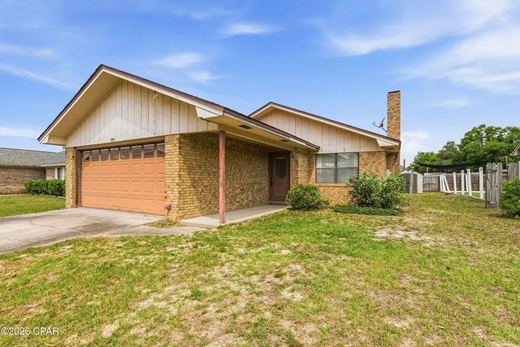 7775 Betty Louise Drive, Panama City