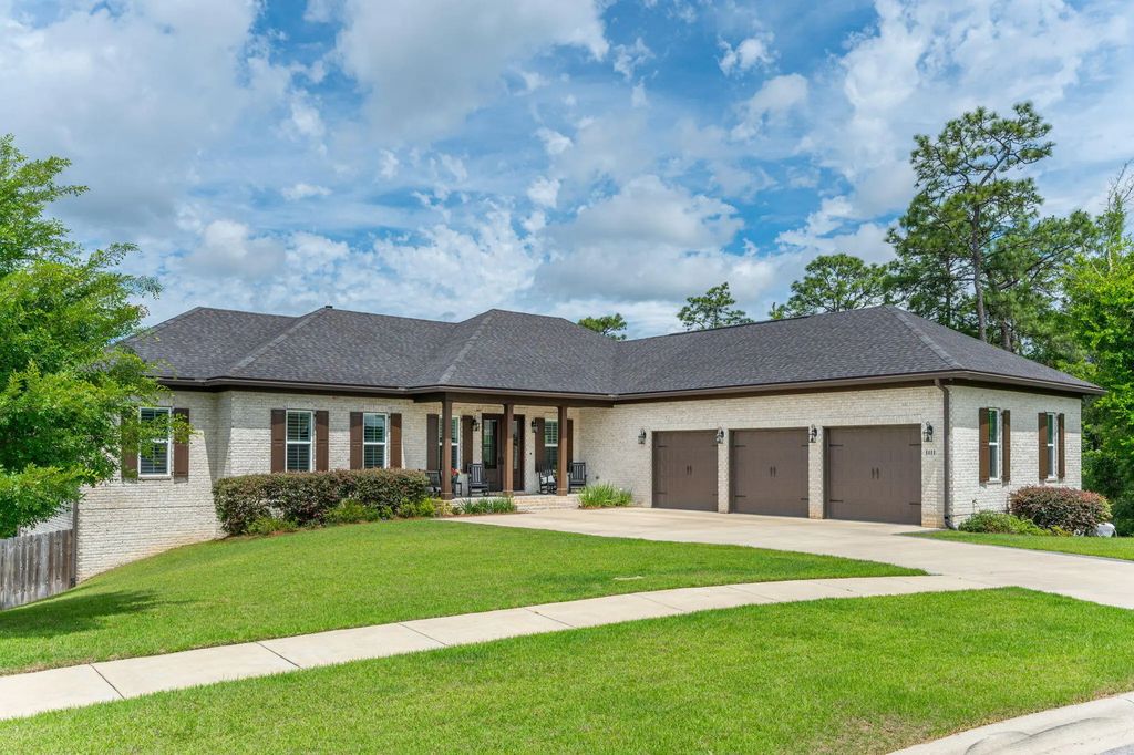 1111 Deer Moss Loop, Niceville