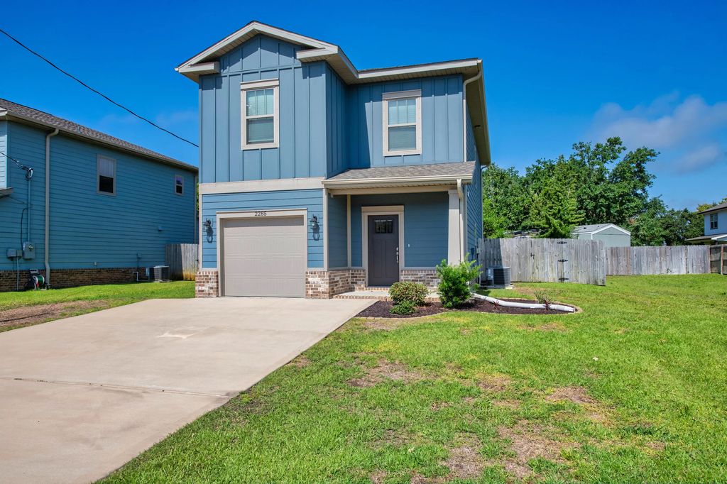 2285 Janet Street, Navarre