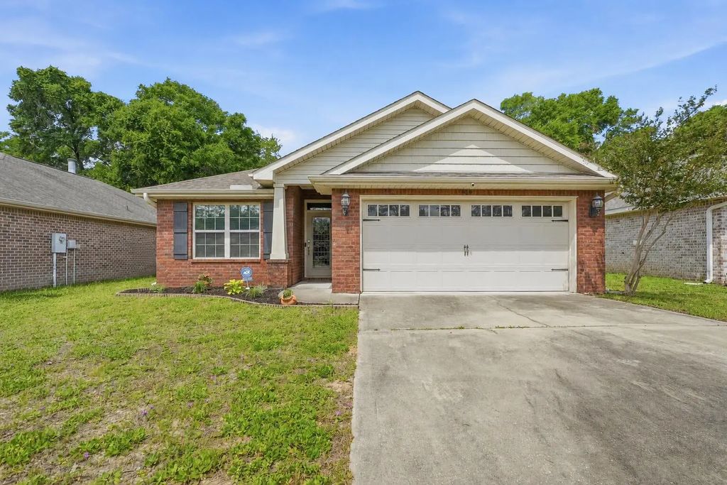219 January Court, Crestview