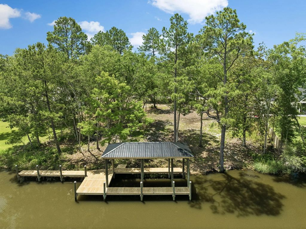 12 of 28 - 92 Waterside Lane, Freeport, FL