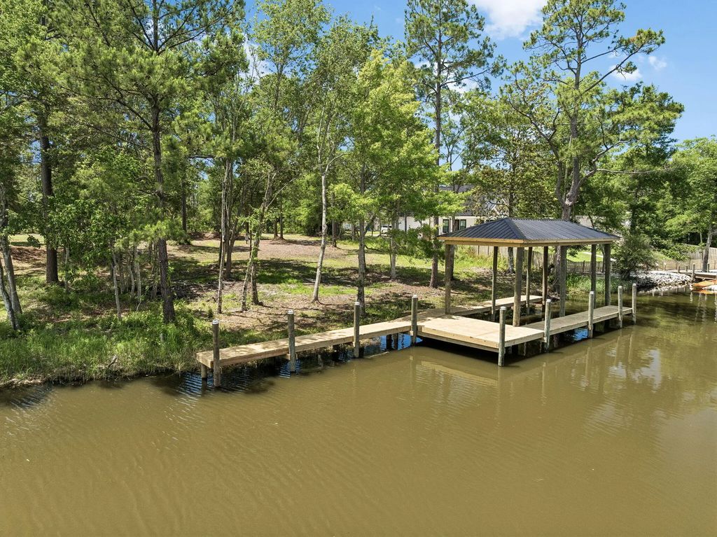 14 of 28 - 92 Waterside Lane, Freeport, FL