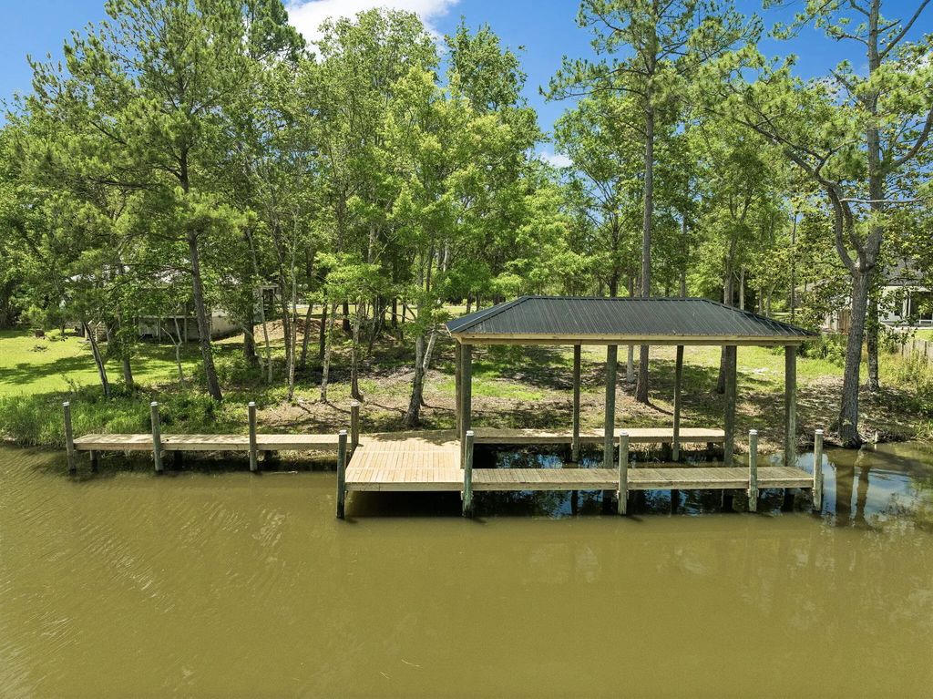 15 of 28 - 92 Waterside Lane, Freeport, FL