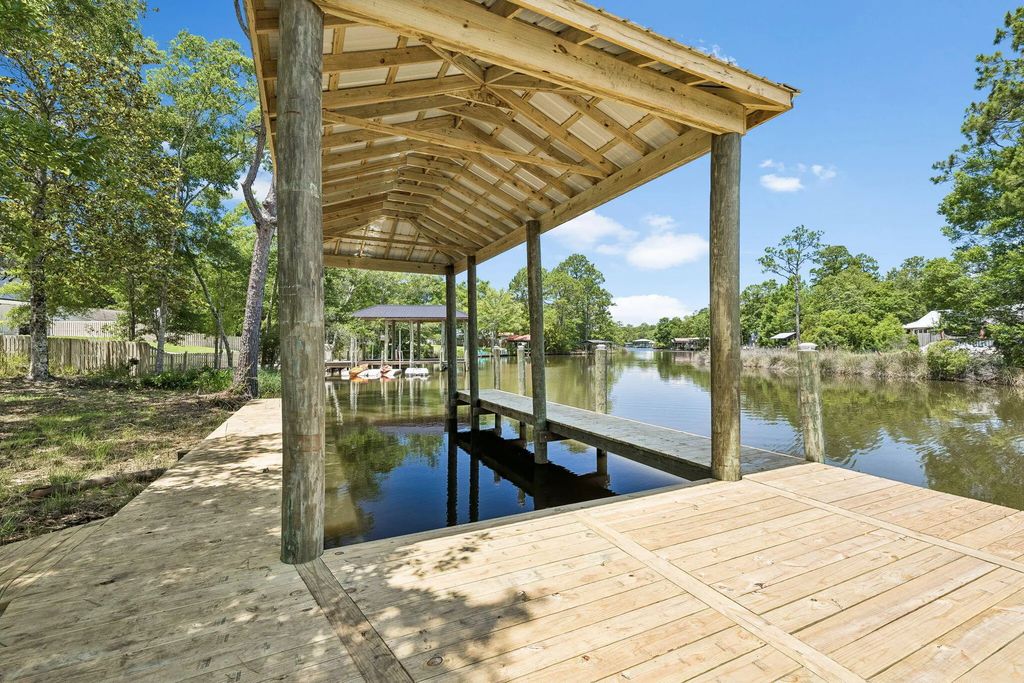 2 of 28 - 92 Waterside Lane, Freeport, FL