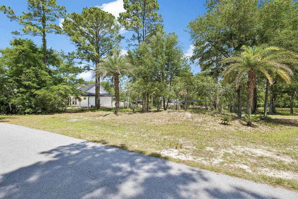 20 of 28 - 92 Waterside Lane, Freeport, FL