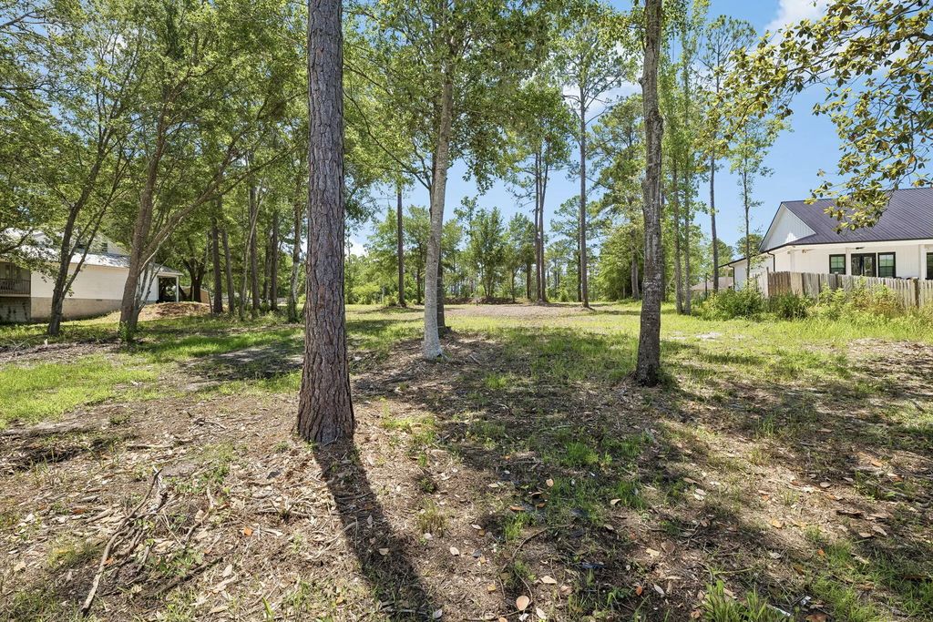 22 of 28 - 92 Waterside Lane, Freeport, FL