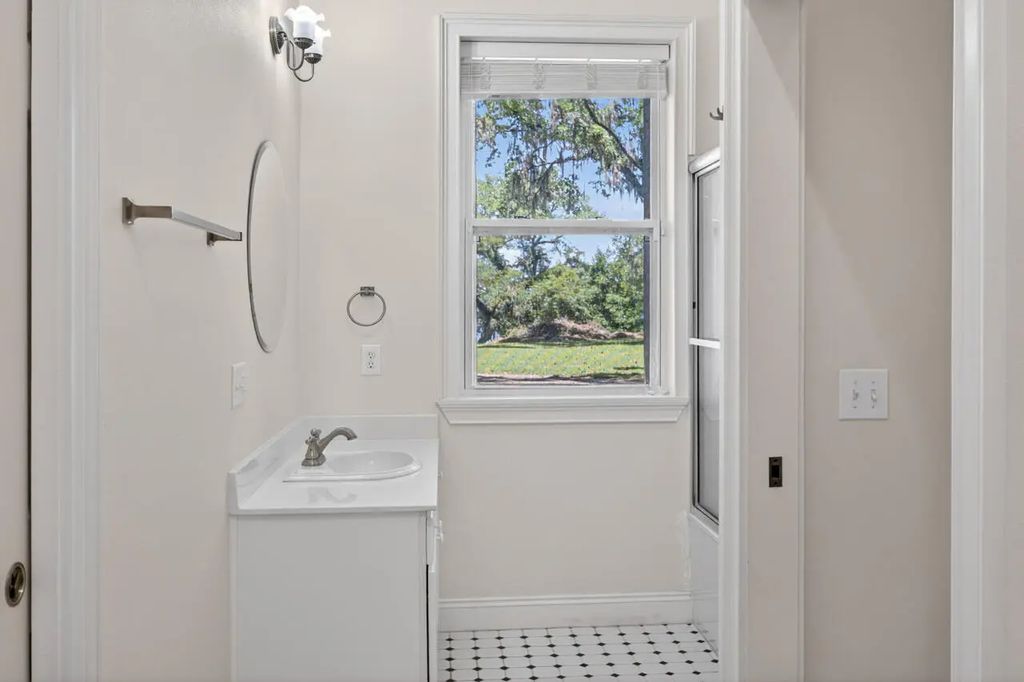 30 of 49 - 7348 W St Hwy 20, Freeport, FL