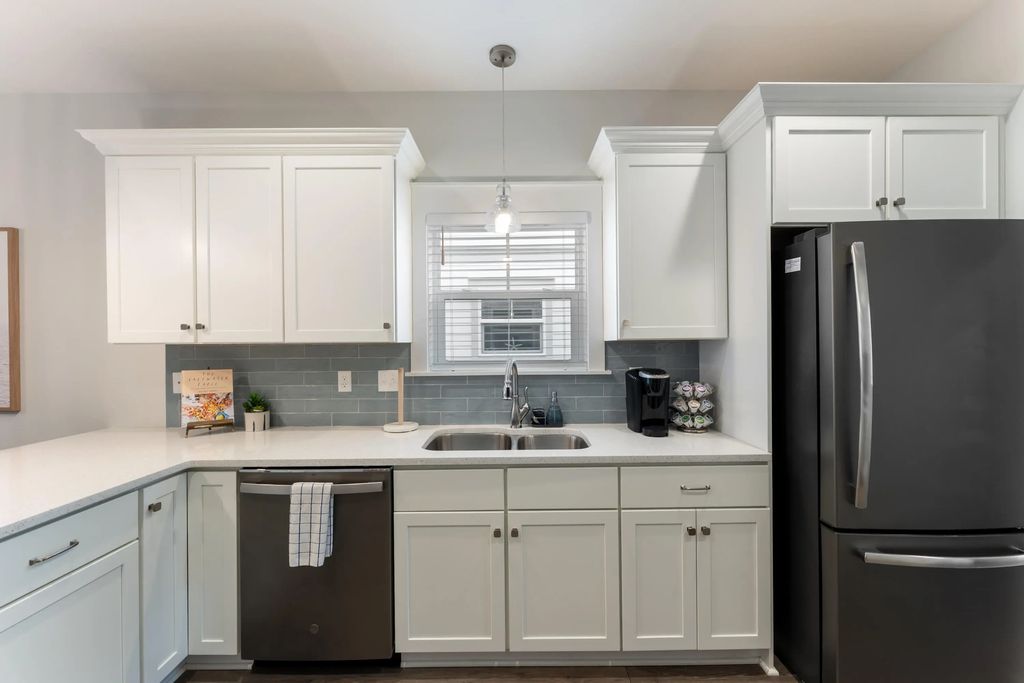 7 of 43 - 101 42nd Street E, Mexico Beach, FL