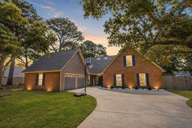 Photo of Listing #1003257