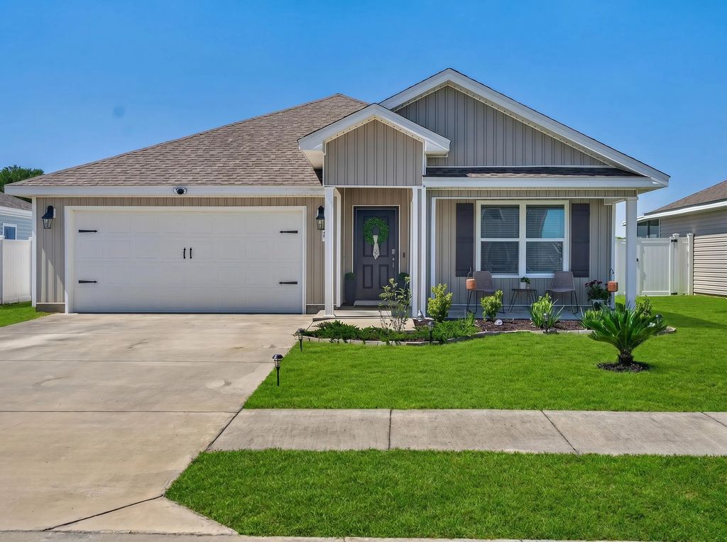 10 of 57 - 51 Silverthorn Street, Freeport, FL