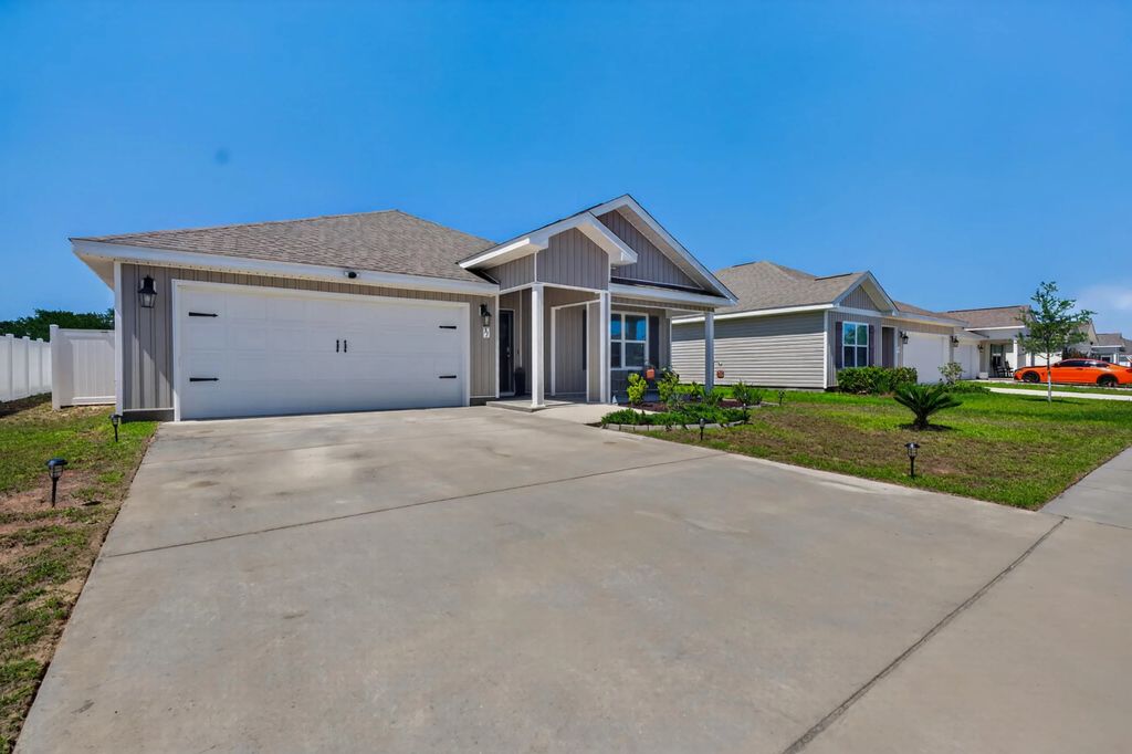 11 of 57 - 51 Silverthorn Street, Freeport, FL