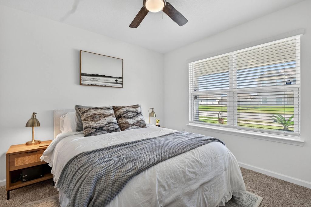 18 of 57 - 51 Silverthorn Street, Freeport, FL